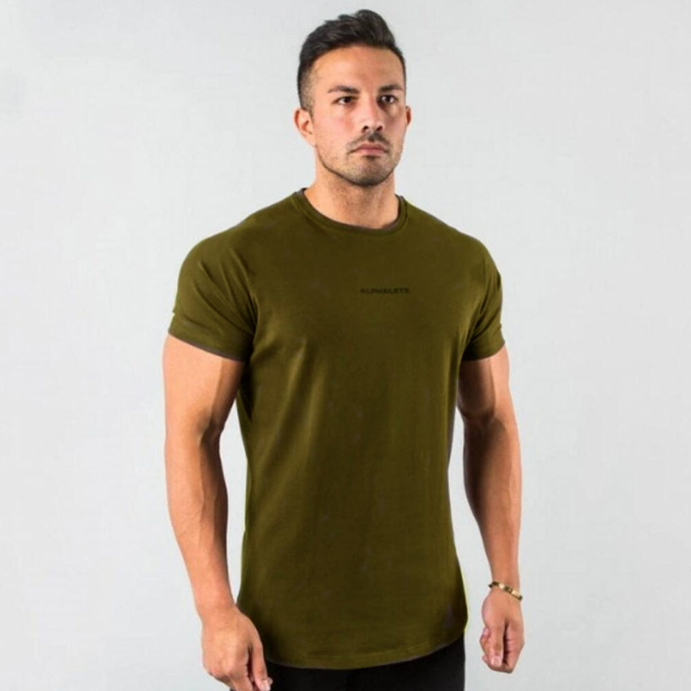 Fashionable Form and Function: Men's Fitted Gym T-Shirt