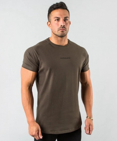 Fashionable Form and Function: Men's Fitted Gym T-Shirt